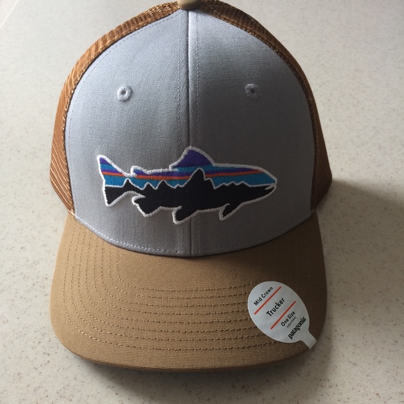 SOLD - Patagonia Fitz Roy Trout Trucker Hat  New - Picture 7 of 7